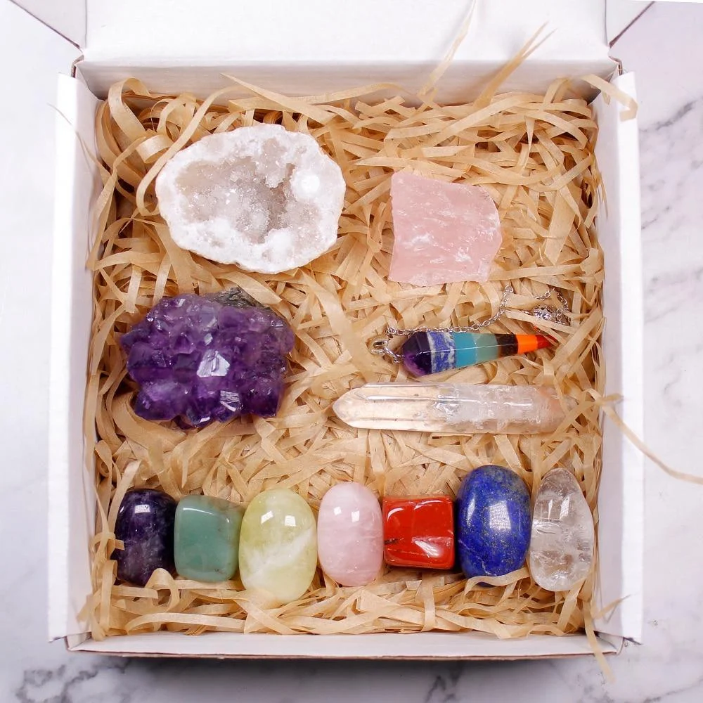 12 Healing Crystals in a Box - Glova