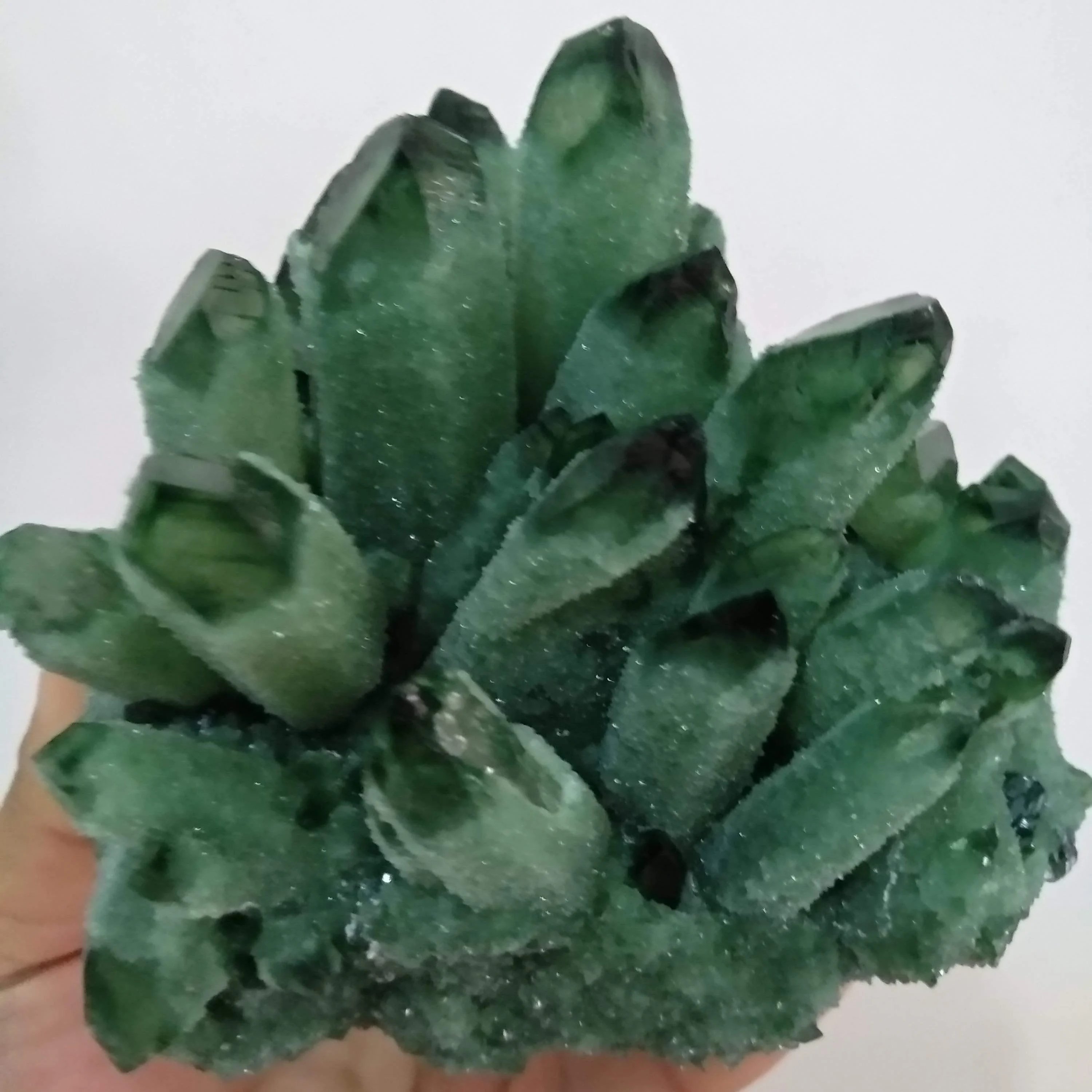 680g Green Phantom Quartz Crystal - Glova