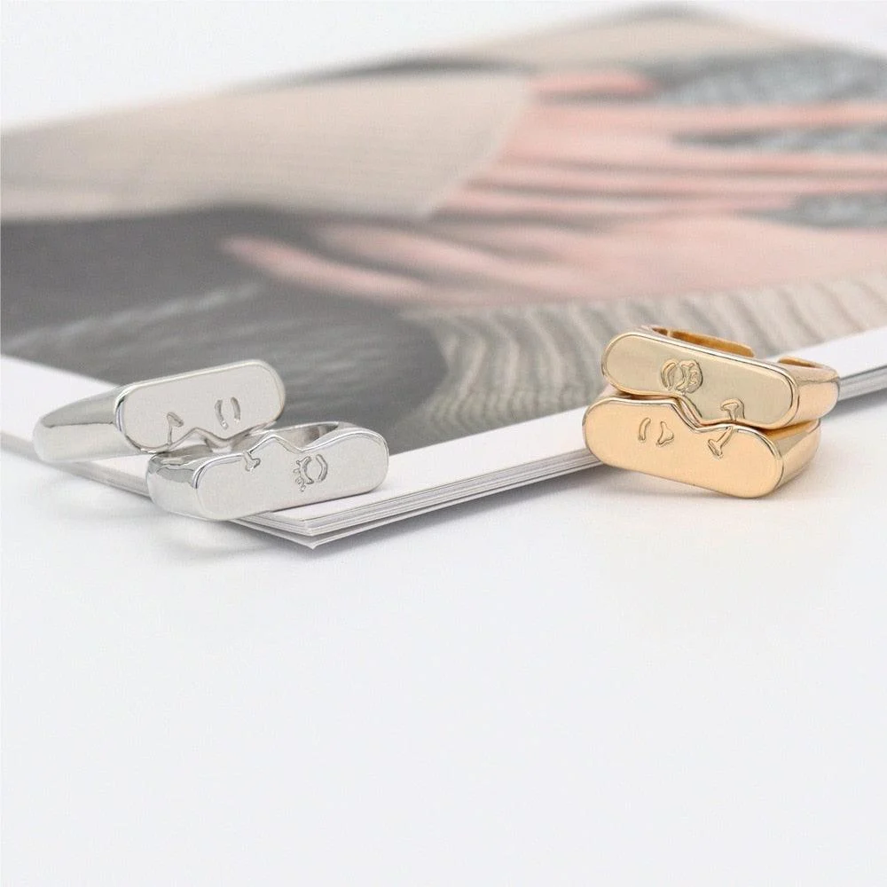 Abstract Face Pair Minimalist Ring Set - Silver or Gold - Glova