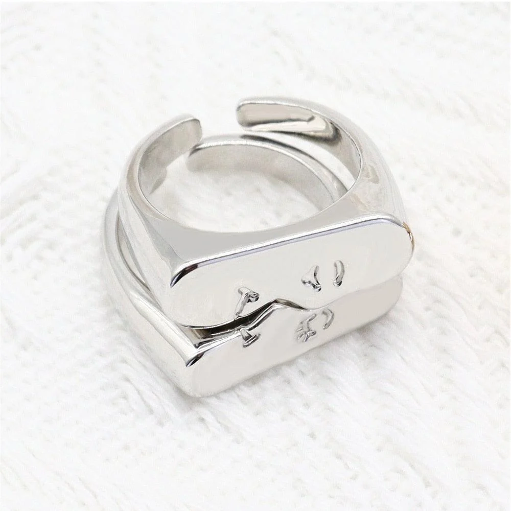 Abstract Face Pair Minimalist Ring Set - Silver or Gold - Glova