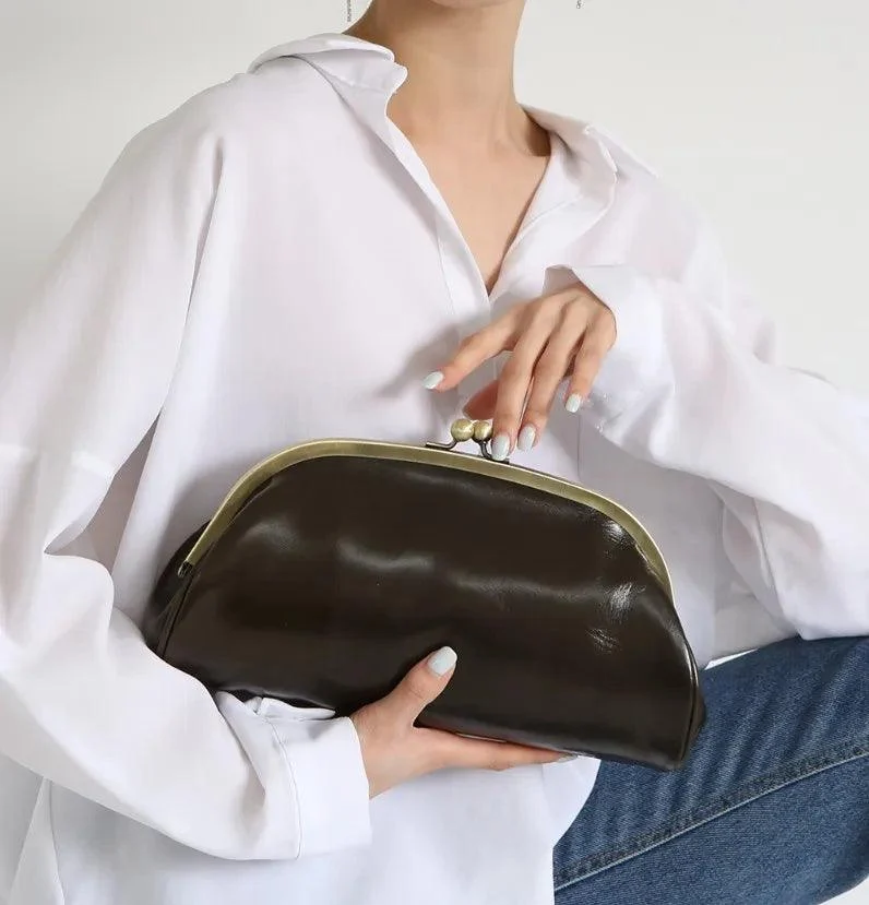 Aki Vintage Faux Leather Coin Clutch Bag - Glova