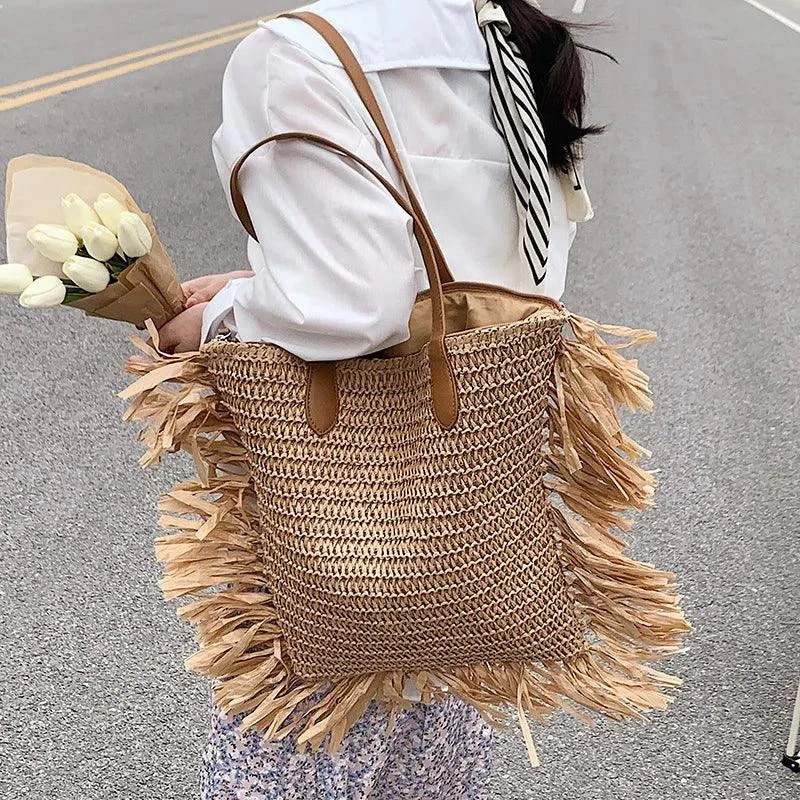 Alara Tassel Straw Tote Bag - Glova