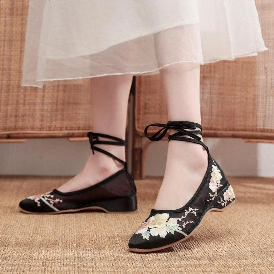 Arisu Flower Embroidery Sheer Ballet Lace-Up Flats - 3 Colors - Glova