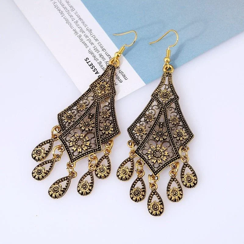 Art Nouveau Dangling Earrings - Glova