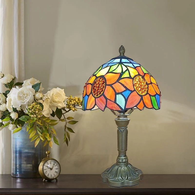 Astoria Floral Table Lamp - Glova