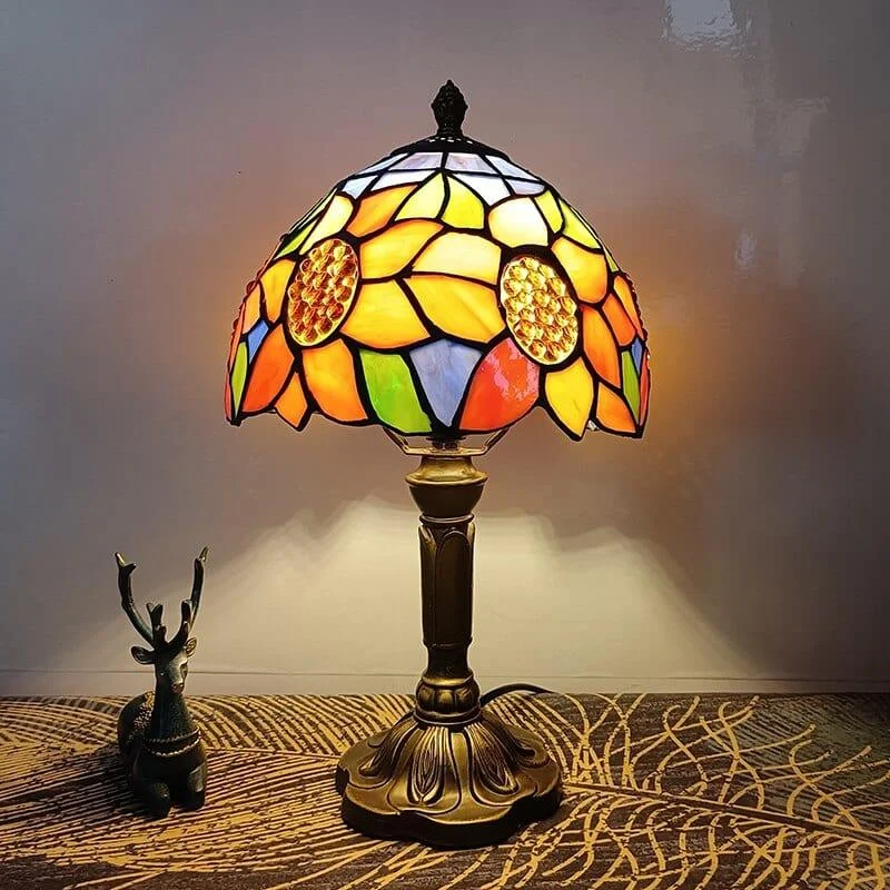 Astoria Floral Table Lamp - Glova