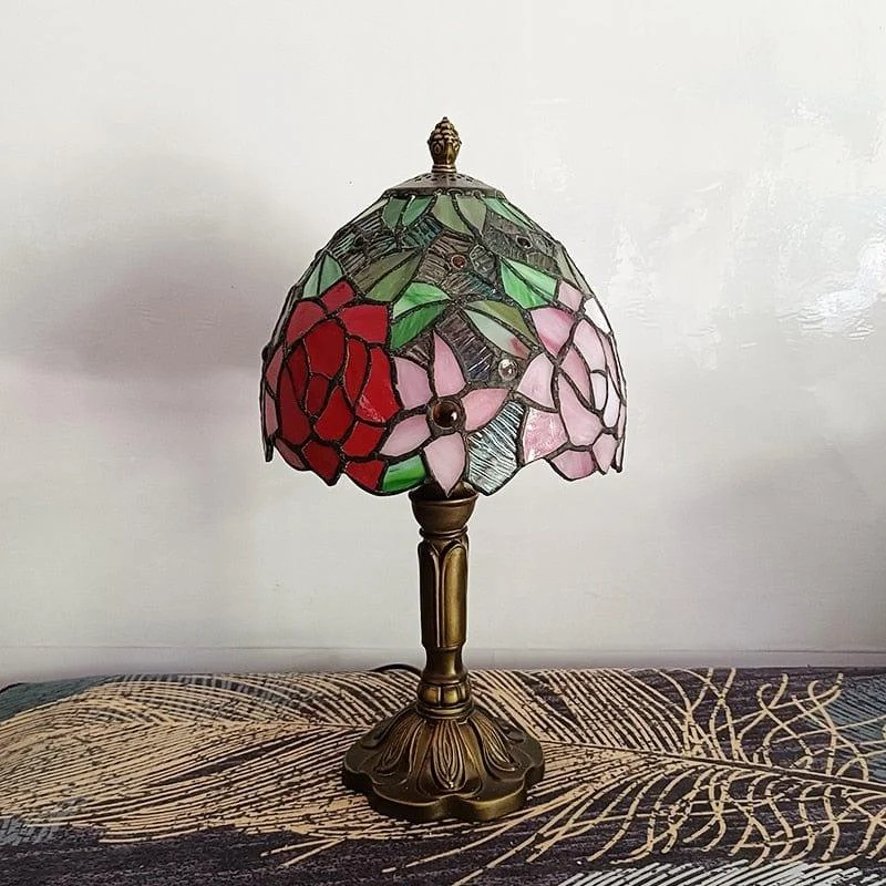 Astoria Floral Table Lamp - Glova