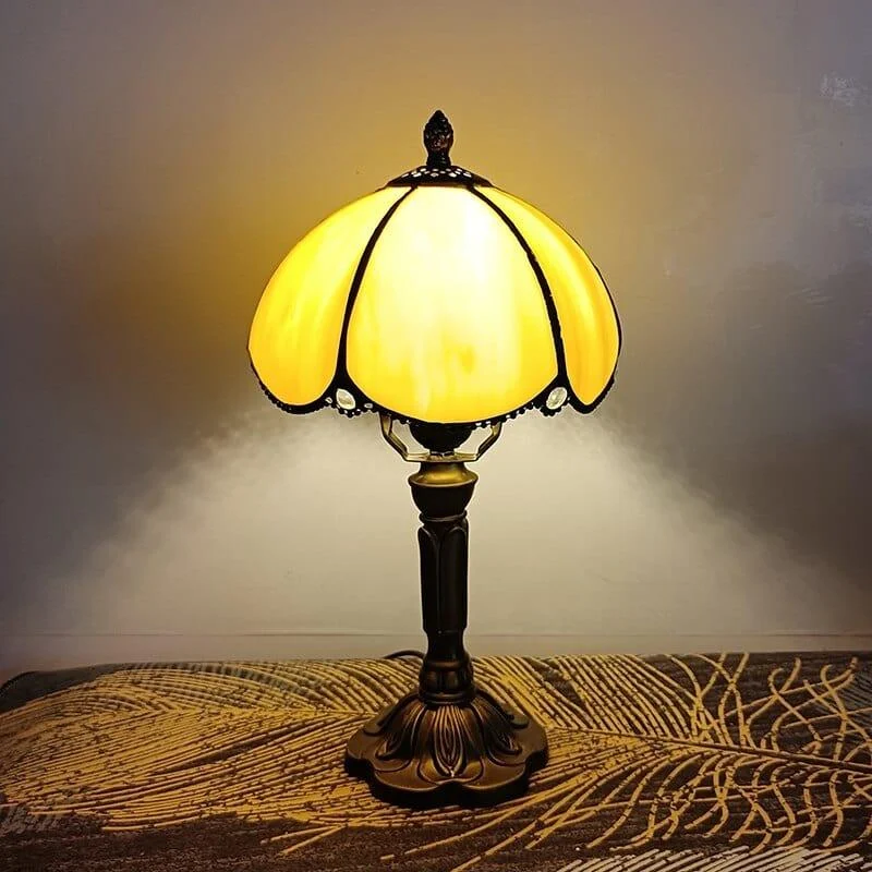 Astoria Floral Table Lamp - Glova