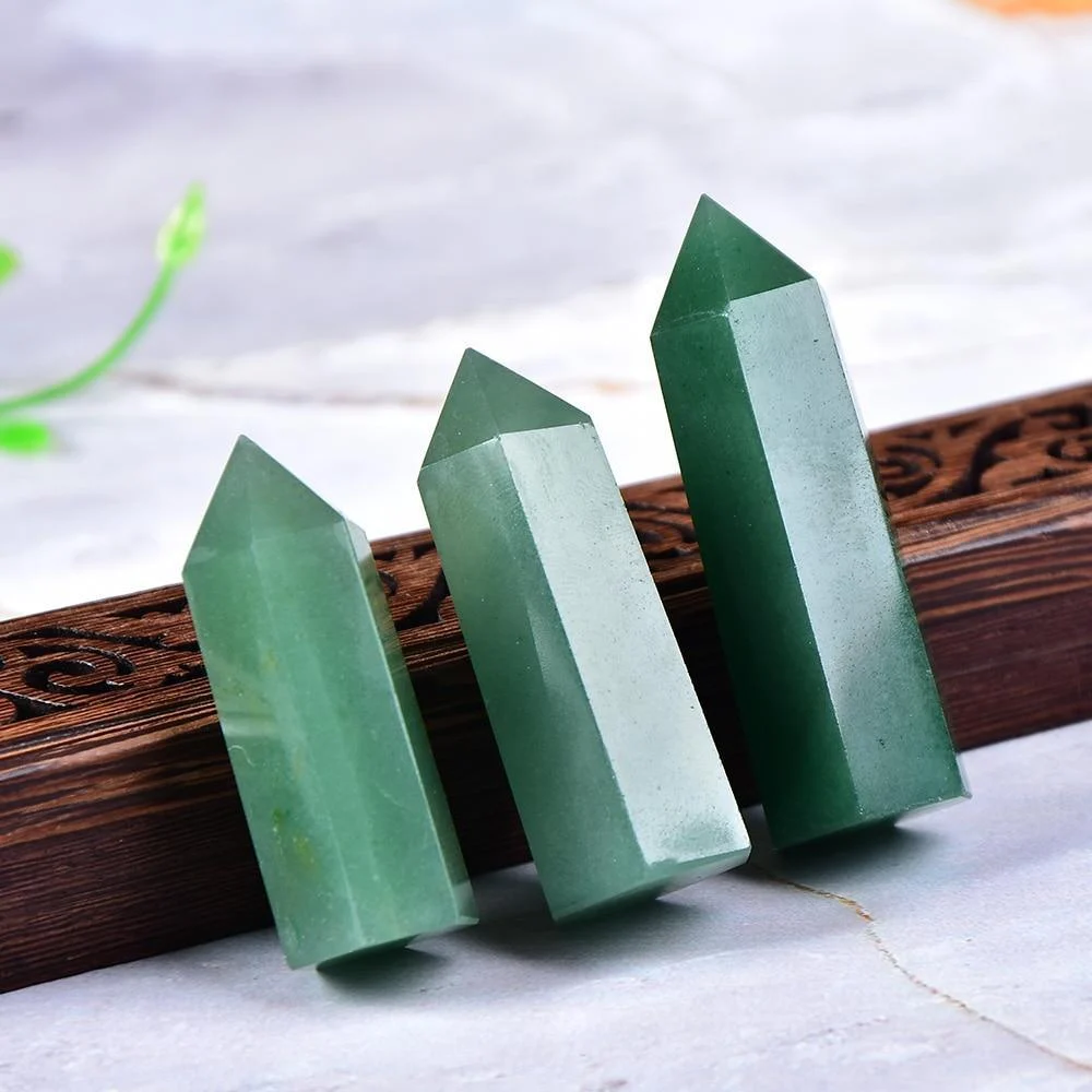 Aventurine Crystal Point Tower - Glova