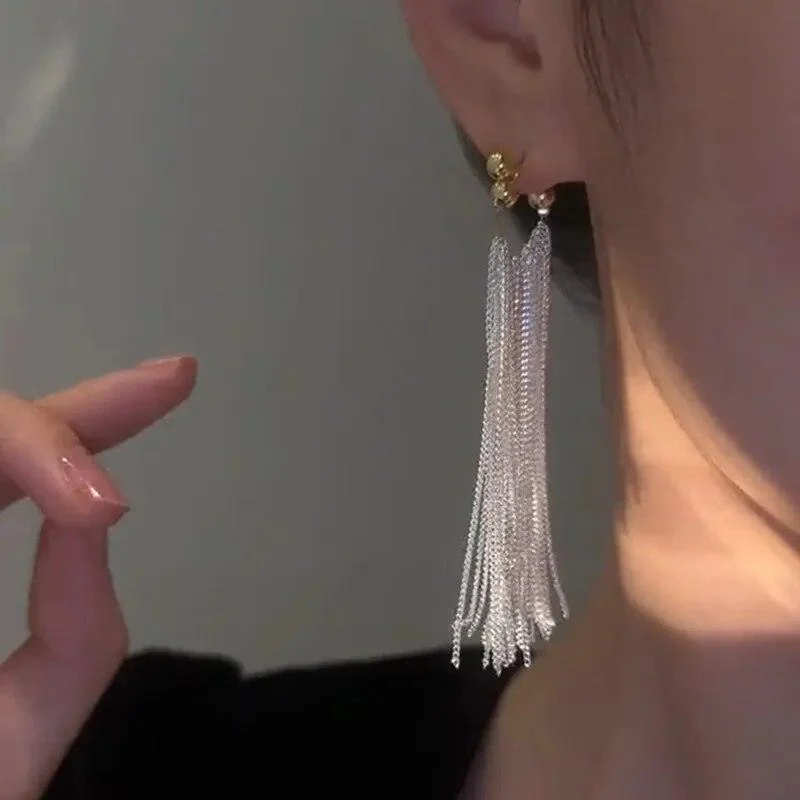 Bar and Tassel Drop Earrings - Glova