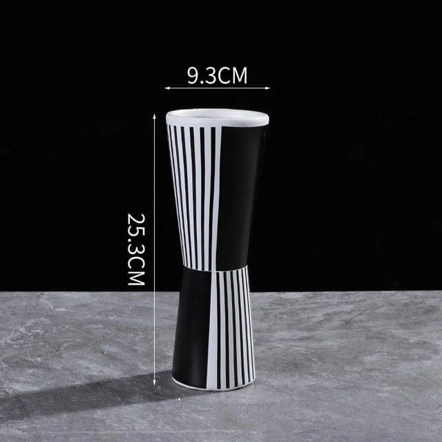 Black And White Irregular Vase - Glova