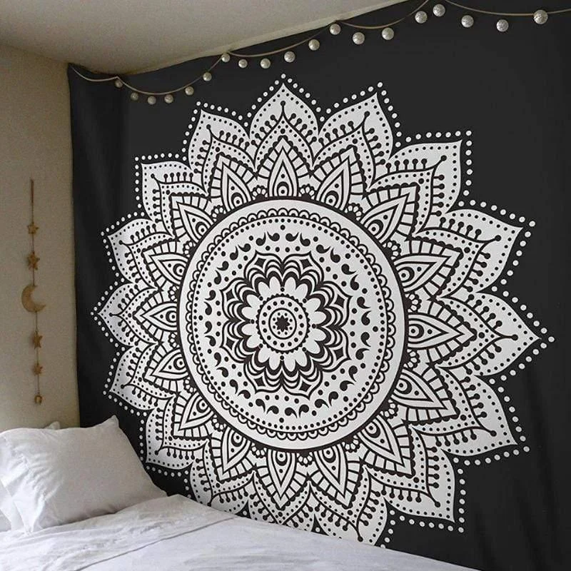 Black and White Mandala Tapestry - Glova