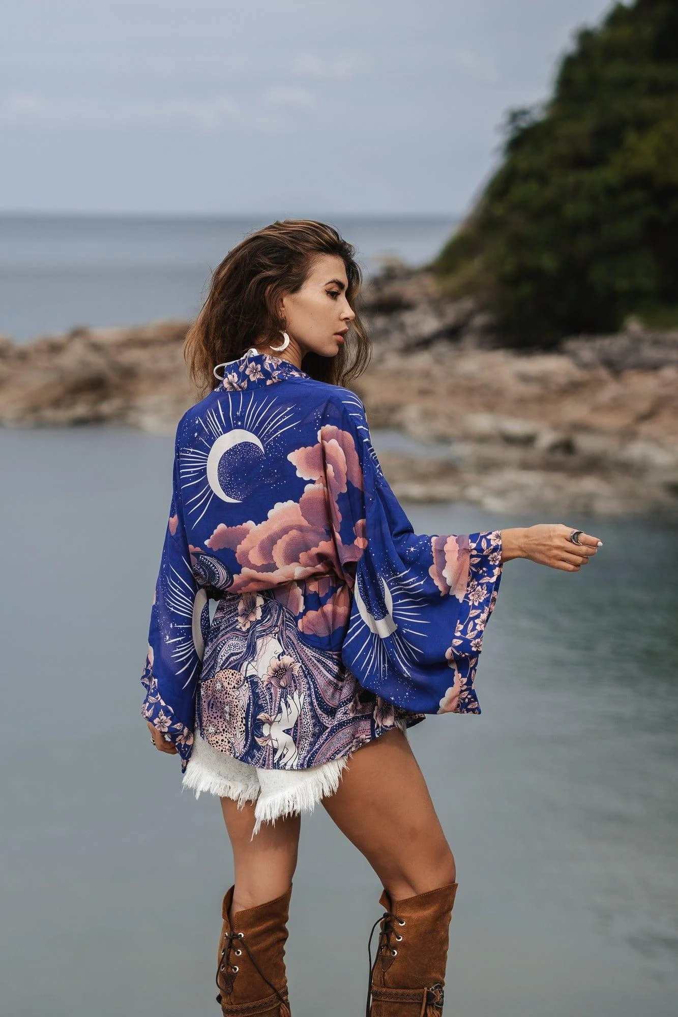 Blue Moon Design Kimono - Glova