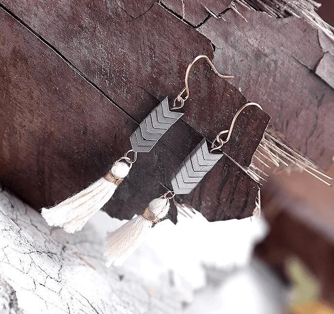 Bohemian Tassel Earrings with Natural Stones - Glova