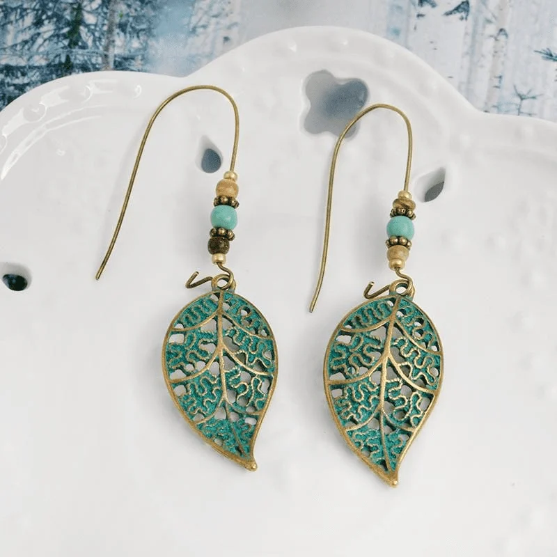 Bronze Hollow Leaf Drop Earrings - Glova