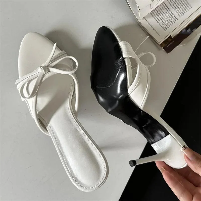 Butterfly-knot Thin Low Heels PU Sandals - Glova