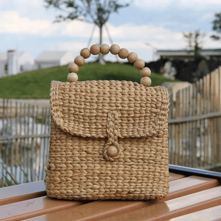 Cahya Wooden Bead Handle Straw Handbag - Glova