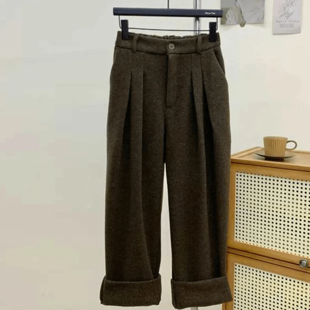 Chic Pleated Woolen Newsboy Pants - Glova