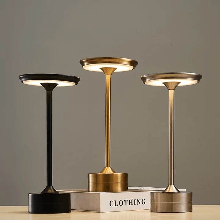 Cordless Metallic LED Table Lamp - Glova