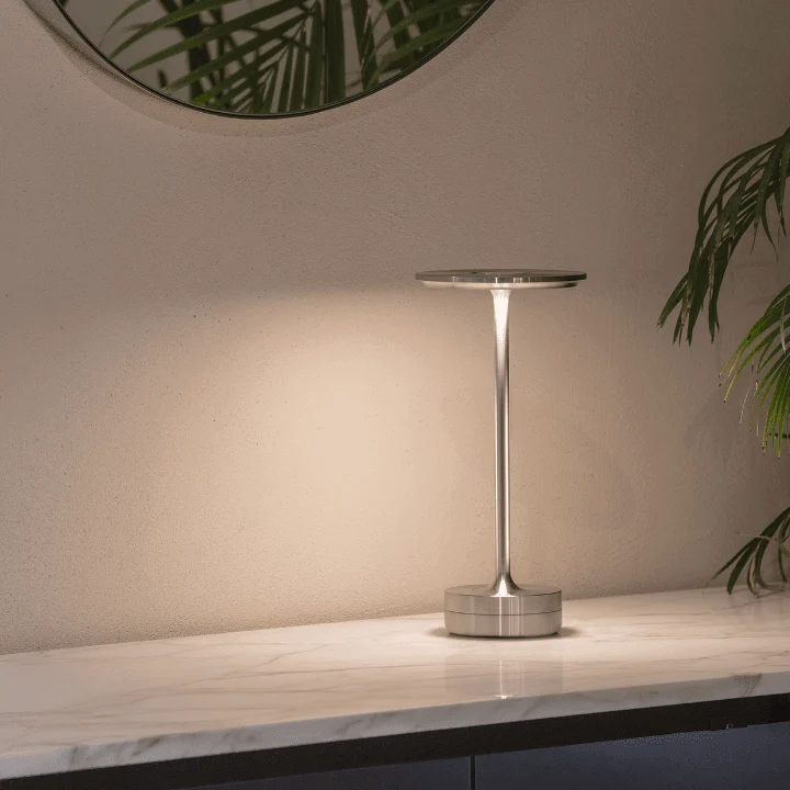 Cordless Metallic LED Table Lamp - Glova