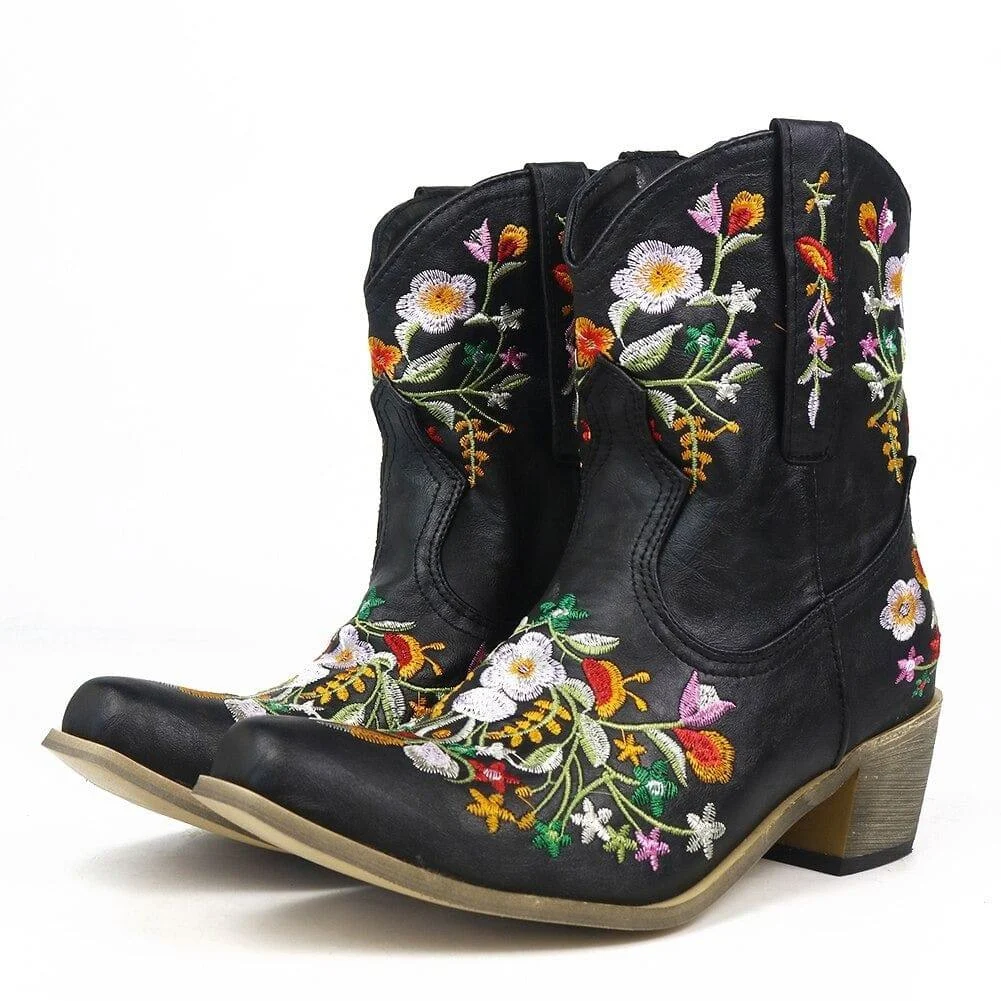 Cowgirl Embroidery Boots - Glova