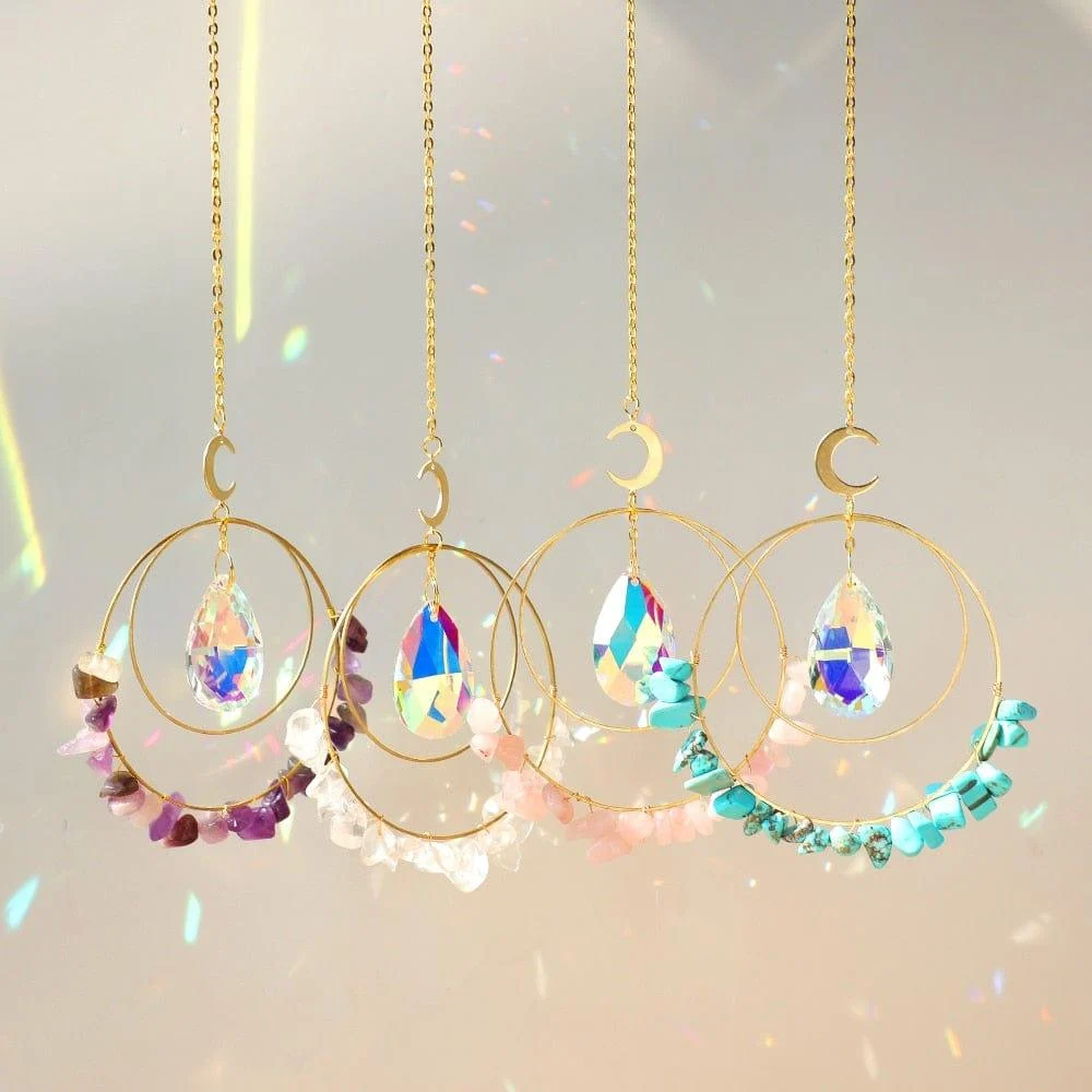 Crystal Chips Moon Suncatcher - Glova