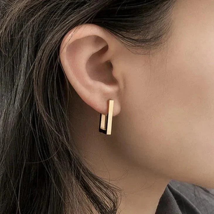 Dafne Minimalist Square Hoop Earrings - Glova