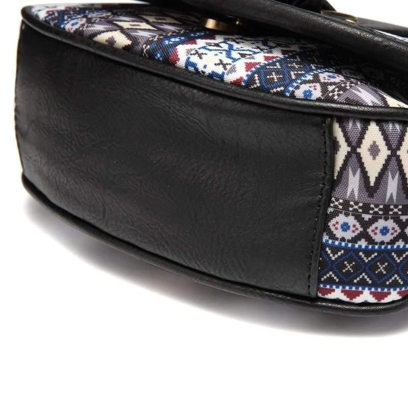 Daphne Bohemian Messenger Bag - Glova