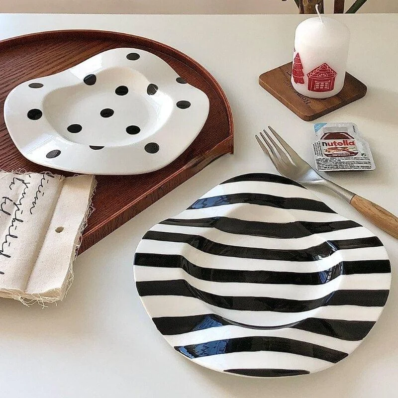 Dotted & Striped Irregular Desert Plates - Glova