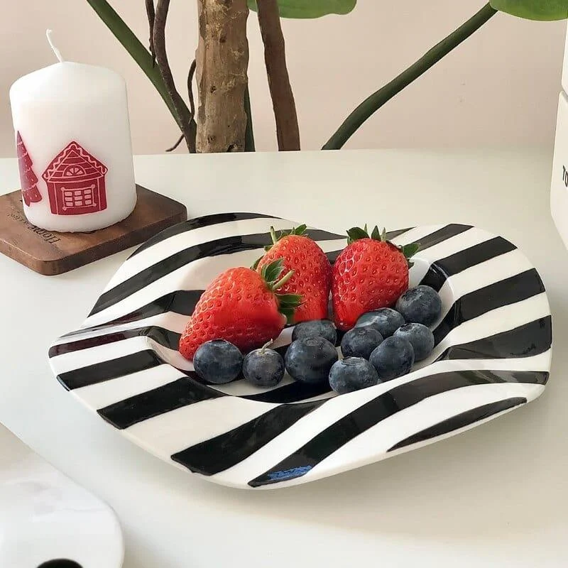 Dotted & Striped Irregular Desert Plates - Glova