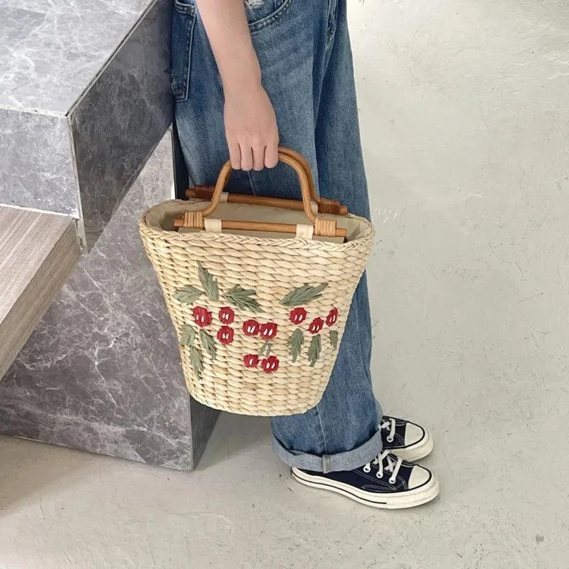 Eka Embroidery Straw Bucket Bags - 2 Styles - Glova