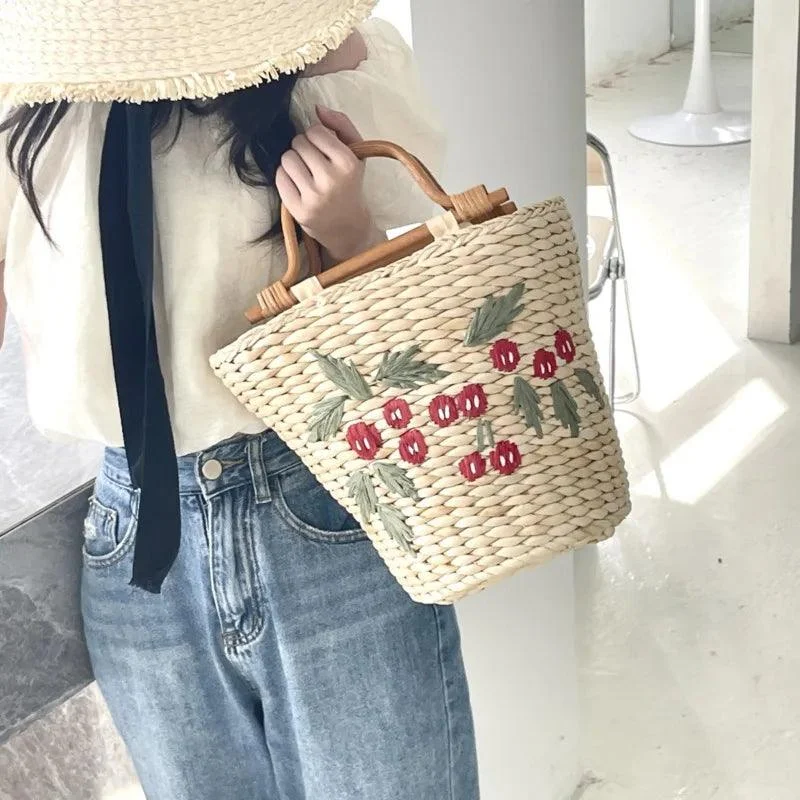 Eka Embroidery Straw Bucket Bags - 2 Styles - Glova