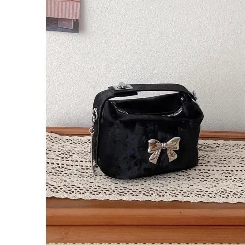 Elegant Bow Exquisite Chains Female Crossbody Bag - Glova