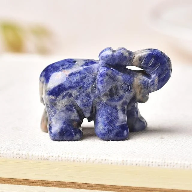 Elephant Carved Natural Crystal - Glova