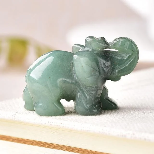 Elephant Carved Natural Crystal - Glova