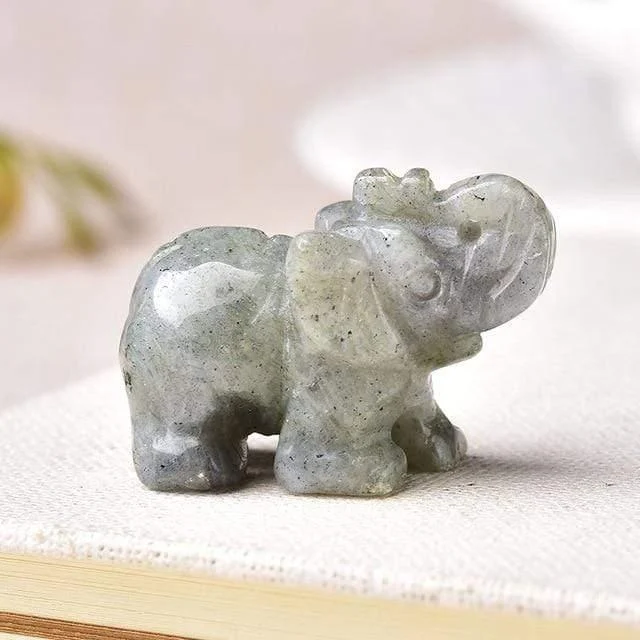 Elephant Carved Natural Crystal - Glova