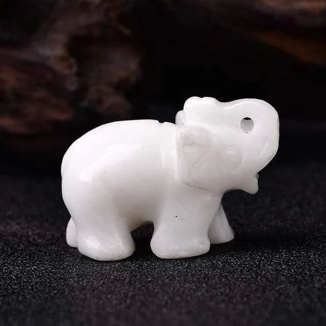 Elephant Carved Natural Crystal - Glova