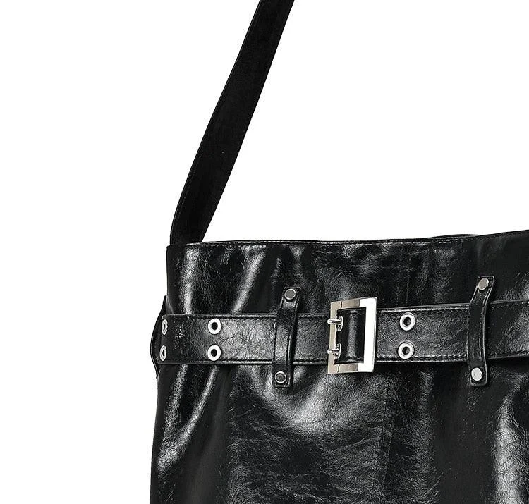 Eliska Vintage Belted Patent Shine Tote Bag - Glova