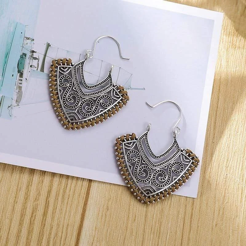 Ethnic Design Silver Earrings - Glova