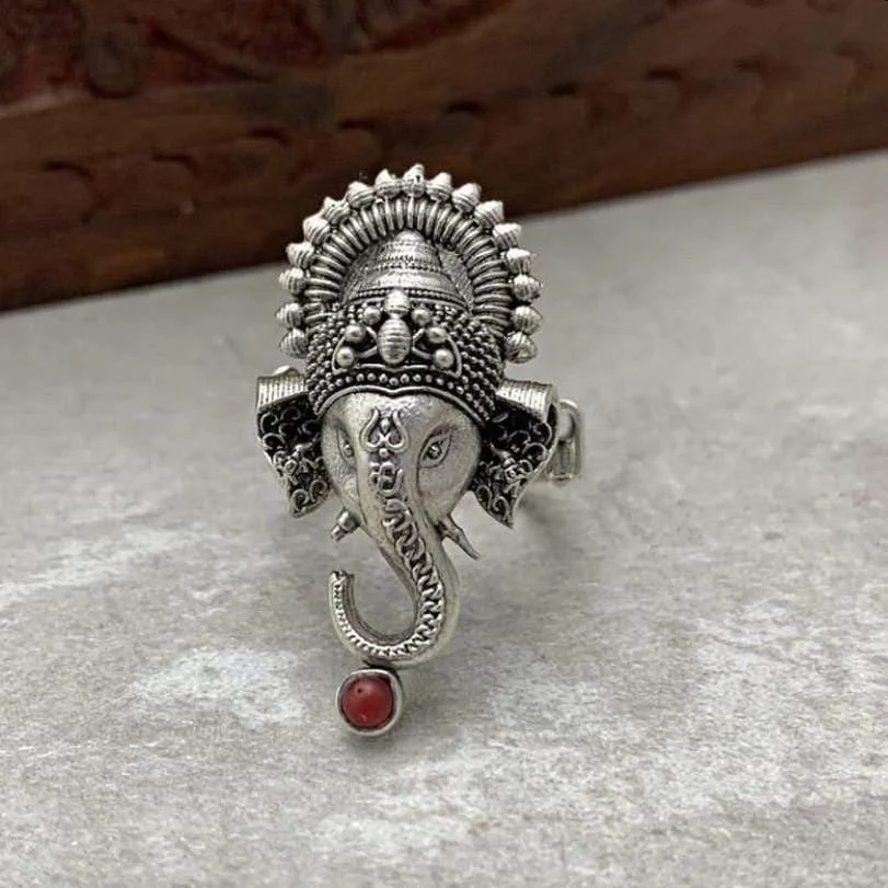 Ethnic Elephant Vintage Ring - Glova