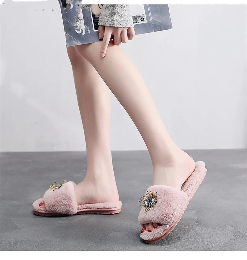 Evil Eye Fur Slippers - Glova