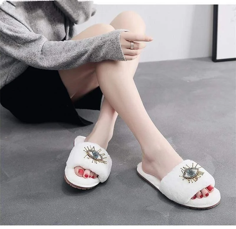 Evil Eye Fur Slippers - Glova