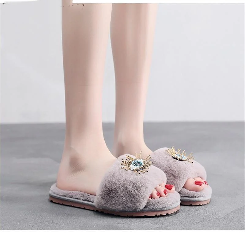 Evil Eye Fur Slippers - Glova