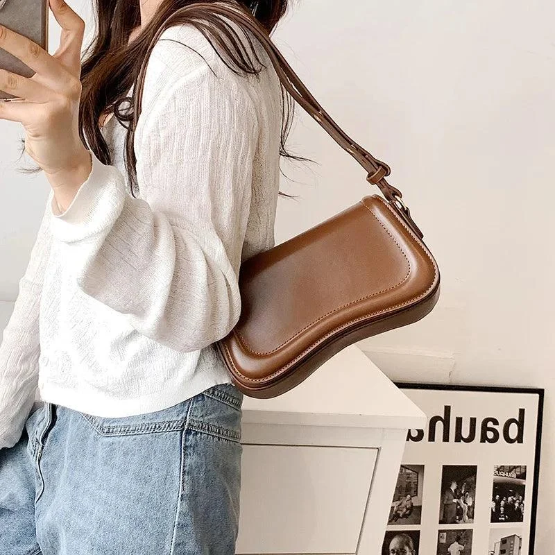 Flap Crossbody Pure Color PU Leather Armpit Saddle Handbags - Glova