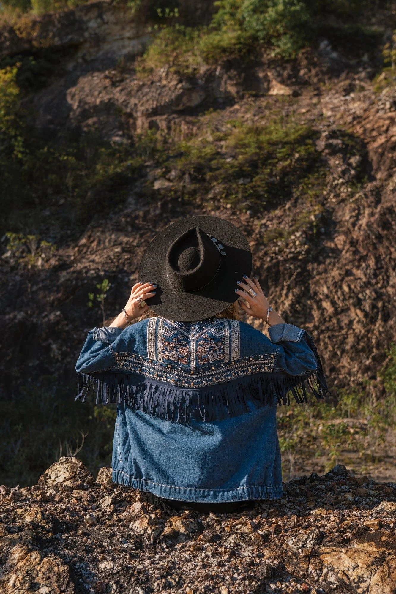 Floral Embroidered Denim Jacket - Glova