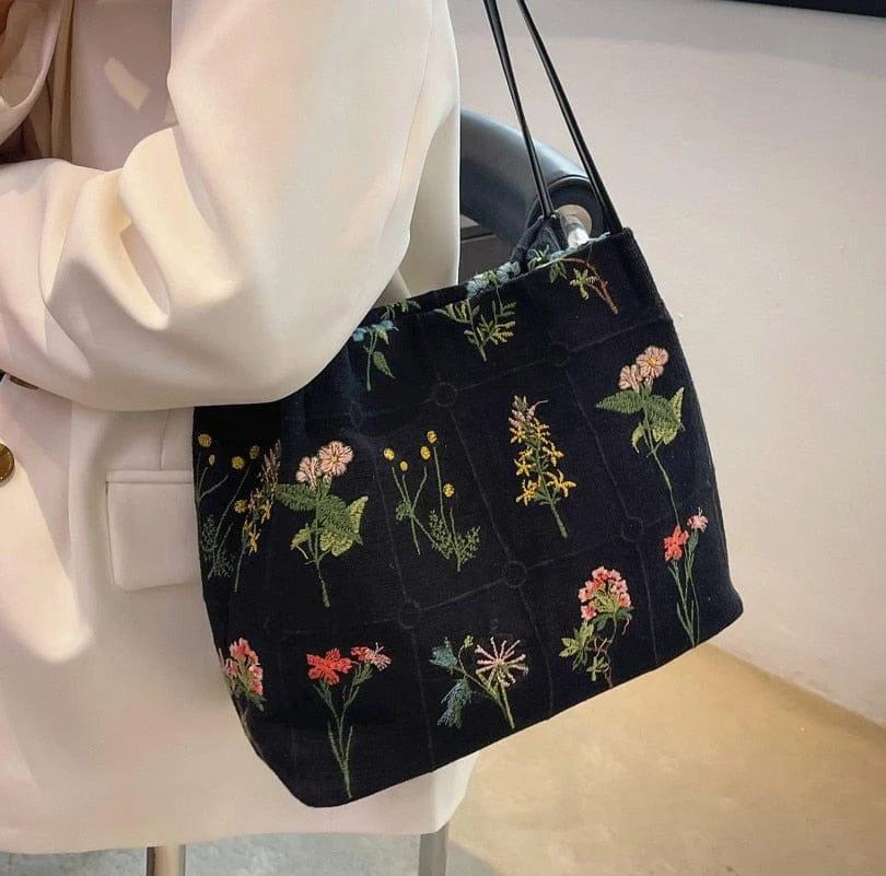 Floral Embroidered Handbag - Glova