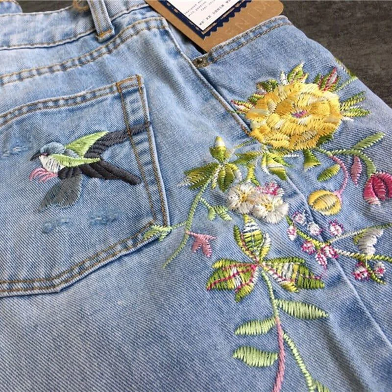 Floral Embroidered High Waist Jeans - Glova