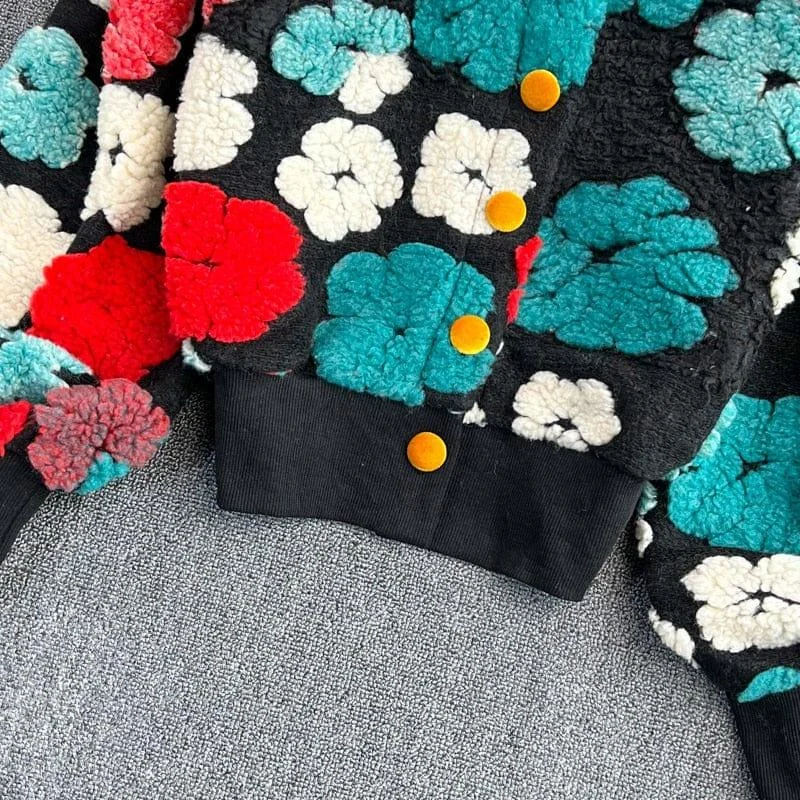 Flower Tufted Sweater - Glova