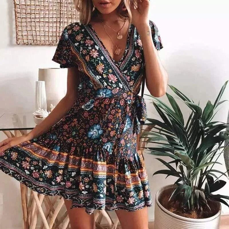 Fynley Vintage Floral Mini Dress - Glova