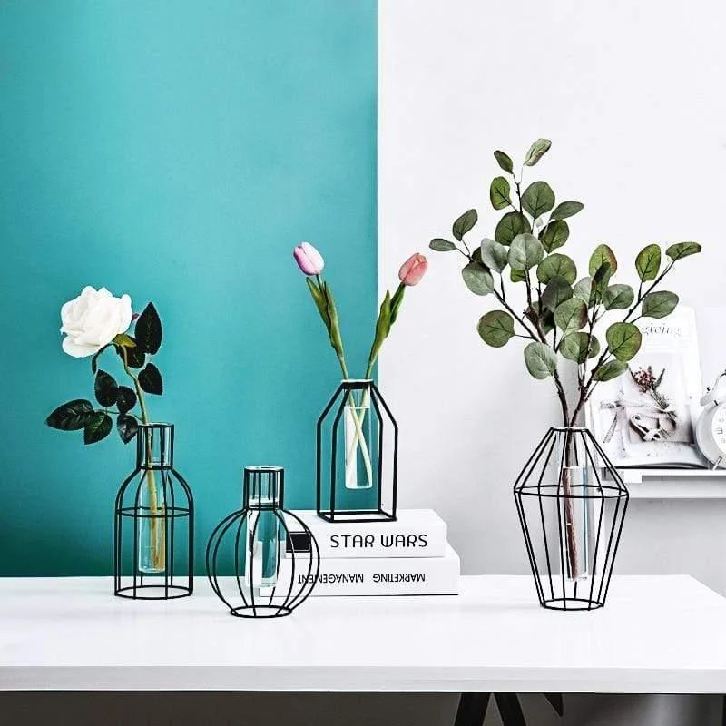 Geometric Nordic Iron Vases - Glova